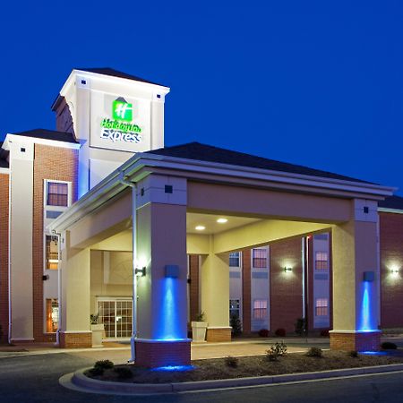Holiday Inn Express Prince Frederick By Ihg Ngoại thất bức ảnh