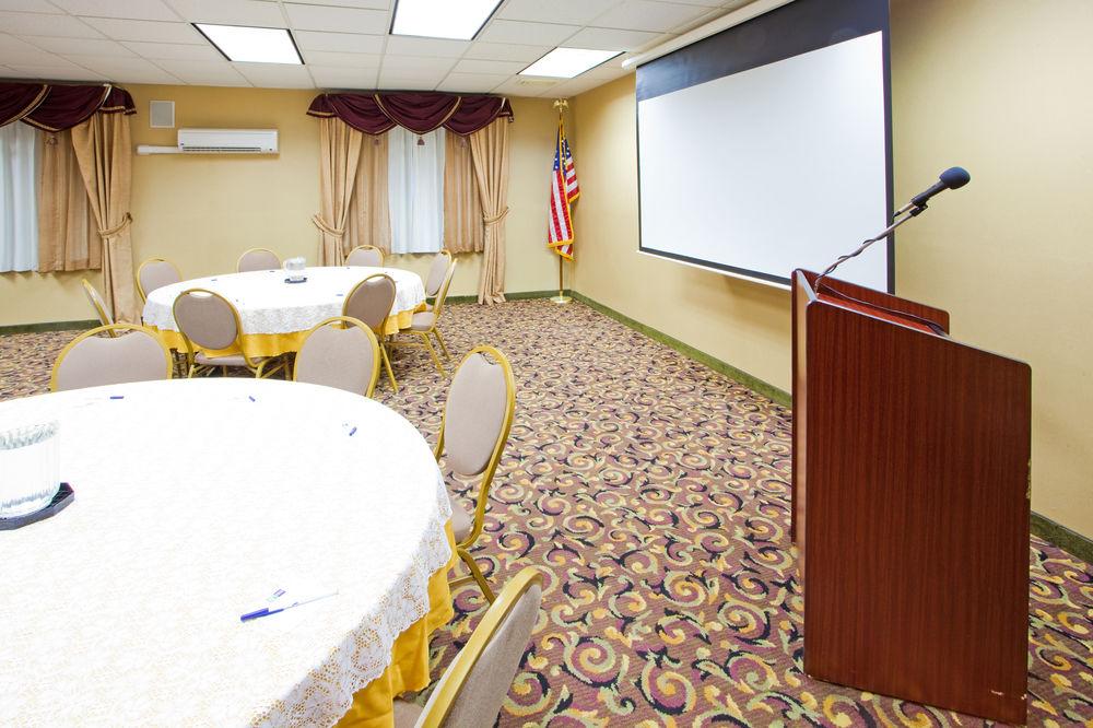 Holiday Inn Express Prince Frederick By Ihg Ngoại thất bức ảnh