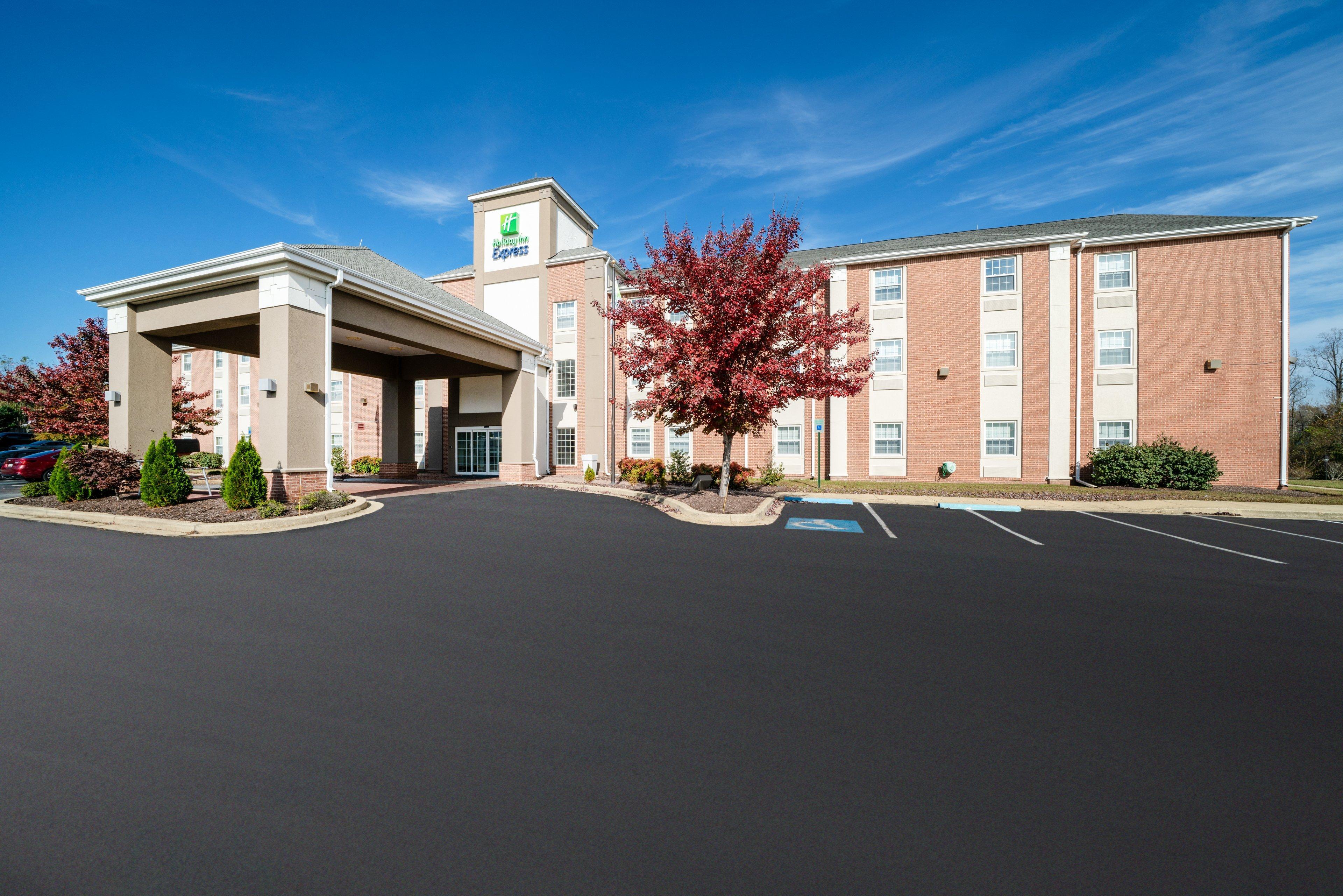 Holiday Inn Express Prince Frederick By Ihg Ngoại thất bức ảnh