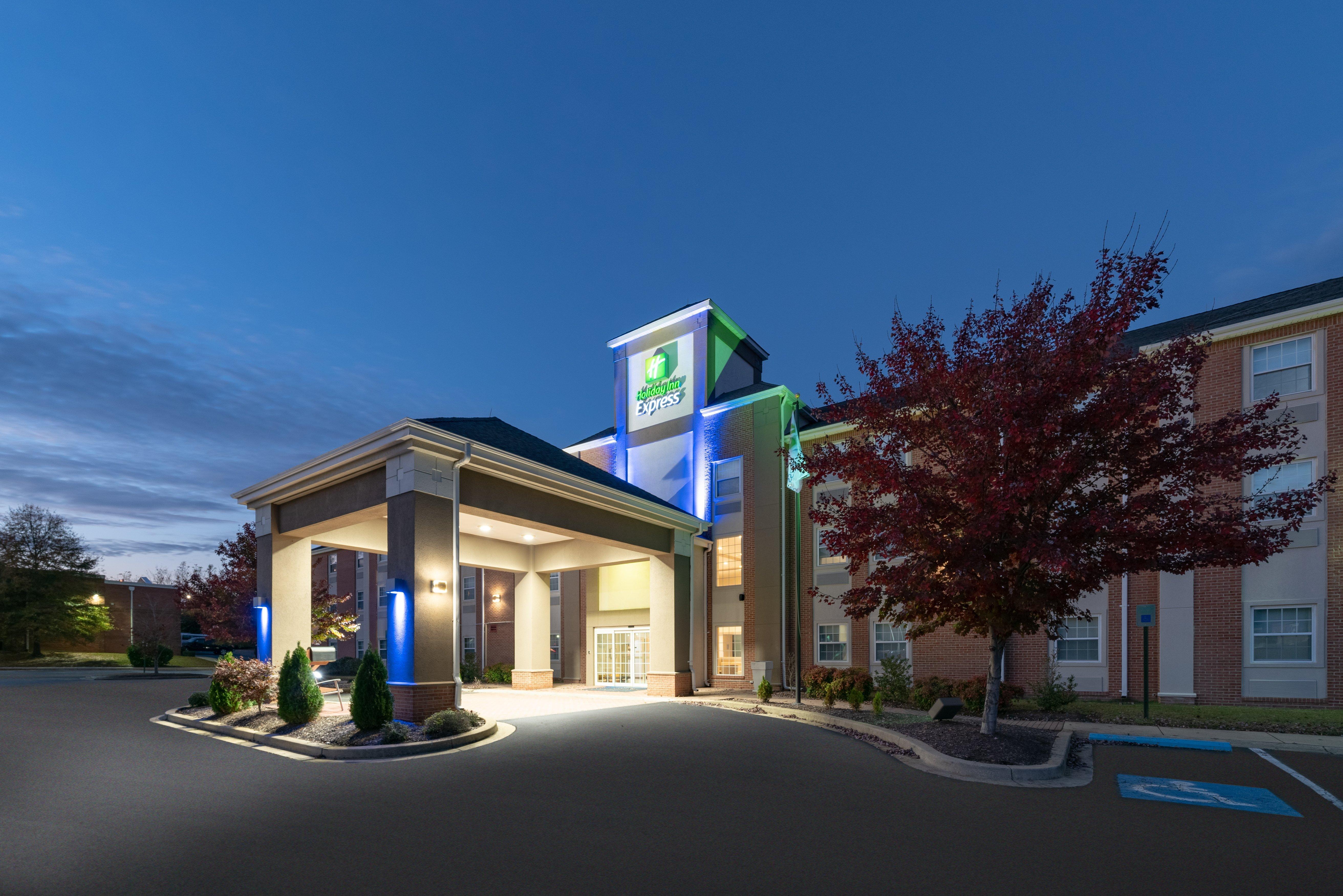Holiday Inn Express Prince Frederick By Ihg Ngoại thất bức ảnh